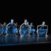 CHÓROS - SAGGIO FINALE


"TRITTICO"

"Le Quattro Stagioni"

"Incursioni Contemporanee"

Suite da "Lo Schiaccianoci"


Dance School:
Chóros

Teachers:
Marcella Azzali • Direzione Artistica, Danza Classica
Laura Merli • Propedeutica, Danza Classica
Alessandro Calvani • Repertorio, Passo a Due
Brenno Simonetti • Danza di Carattere
Andrea Colli • Danza Contemporanea
Camilla Peretti • Danza Contemporanea

Staff:
Erminio Cella • Pianoforte
Helge Diekmann • Amministrazione
Anna Scauro Segreteria


Location:
Teatro Comunale Carlo Rossi
Piazza del Popolo, 15
26841 Casalpusterlengo (LO)
