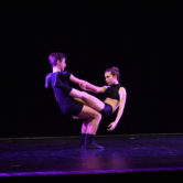 CHÓROS - SAGGIO FINALE


"TRITTICO"

"Le Quattro Stagioni"

"Incursioni Contemporanee"

Suite da "Lo Schiaccianoci"


Dance School:
Chóros

Teachers:
Marcella Azzali • Direzione Artistica, Danza Classica
Laura Merli • Propedeutica, Danza Classica
Alessandro Calvani • Repertorio, Passo a Due
Brenno Simonetti • Danza di Carattere
Andrea Colli • Danza Contemporanea
Camilla Peretti • Danza Contemporanea

Staff:
Erminio Cella • Pianoforte
Helge Diekmann • Amministrazione
Anna Scauro Segreteria


Location:
Teatro Comunale Carlo Rossi
Piazza del Popolo, 15
26841 Casalpusterlengo (LO)