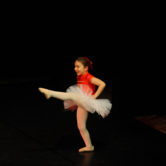 CHÓROS - SAGGIO FINALE


"TRITTICO"

"Le Quattro Stagioni"

"Incursioni Contemporanee"

Suite da "Lo Schiaccianoci"


Dance School:
Chóros

Teachers:
Marcella Azzali • Direzione Artistica, Danza Classica
Laura Merli • Propedeutica, Danza Classica
Alessandro Calvani • Repertorio, Passo a Due
Brenno Simonetti • Danza di Carattere
Andrea Colli • Danza Contemporanea
Camilla Peretti • Danza Contemporanea

Staff:
Erminio Cella • Pianoforte
Helge Diekmann • Amministrazione
Anna Scauro Segreteria


Location:
Teatro Comunale Carlo Rossi
Piazza del Popolo, 15
26841 Casalpusterlengo (LO)